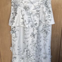 NEW Designer Evening Gown Size Small