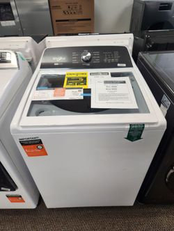 4.7 - 4.8 cu. ft. Top Load Washer in White with 2-in-1 Removable Agitator and Deep Water Wash option