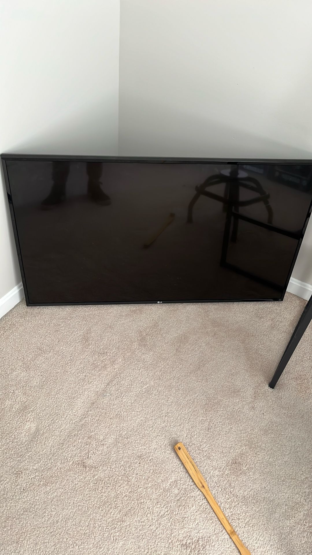 50” LG TV