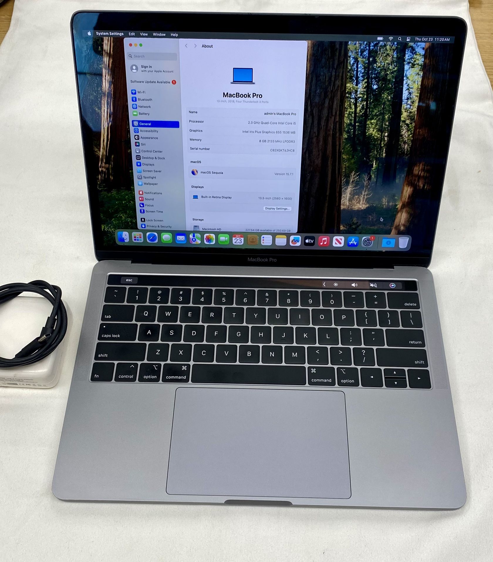 Apple MacBook Pro 13" 2018 i5 2.3GHz 8GB RAM 256GB SSD – 257 Cycles – Tested