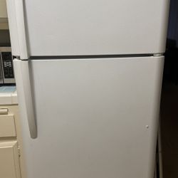 Crosley Fridge 