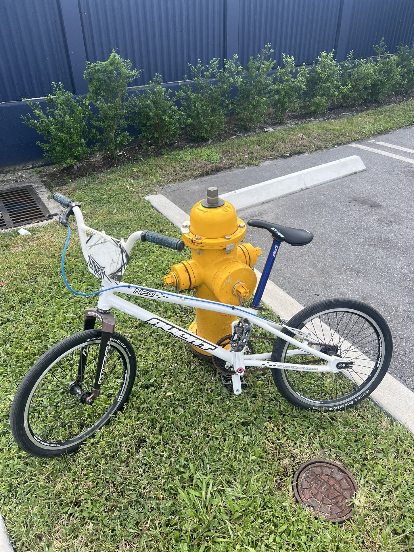 BMX BIKE