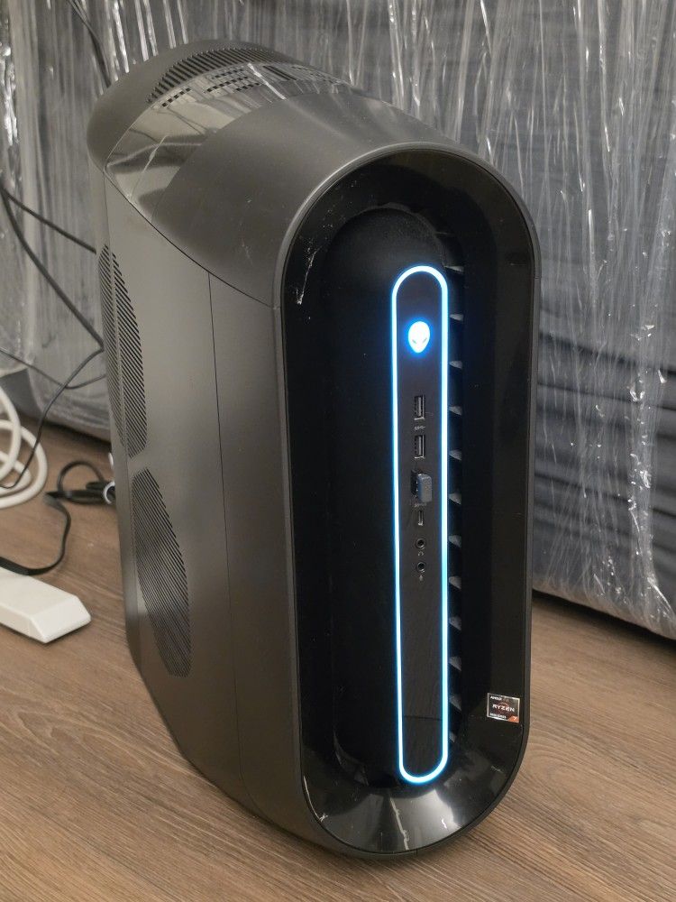 Mma R10 Gaming Alienware Aurora R10 | Ryzen 7 5800 | 16GB RAM | RTX 3070 | 512GB NVMe ...