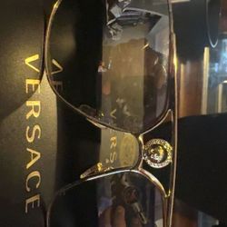 Versaces Aviator Style Brand New Trade Silver Or Gold 