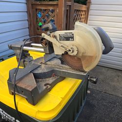 Craftsman Compound Sliding Miter Saw