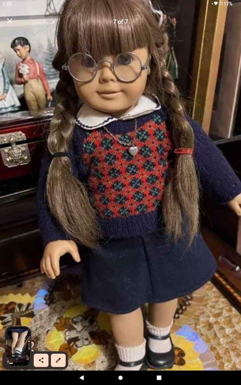 Pleasant Company American Girl Molly