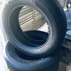 Brand New 245 70 R 18” Yokohama Geolander X-cv GO57 5 Dealership Miles. $425 Set. List Discount Tire $1100. 2025-26. 
