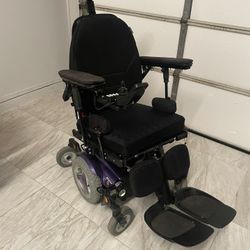 Electric Wheelchair