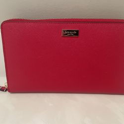 Kate Spade Larger Wallet 