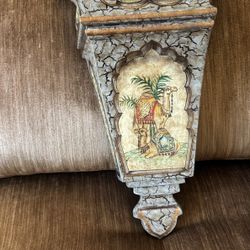 Decorative Painted Wood Wall Bracket / Shelf