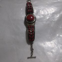 925 Silver And Red Coral Bracelet Lent 8 In The Middle Is 1 1/8 Use