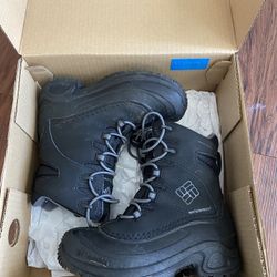 Columbia Omni Heat Boot