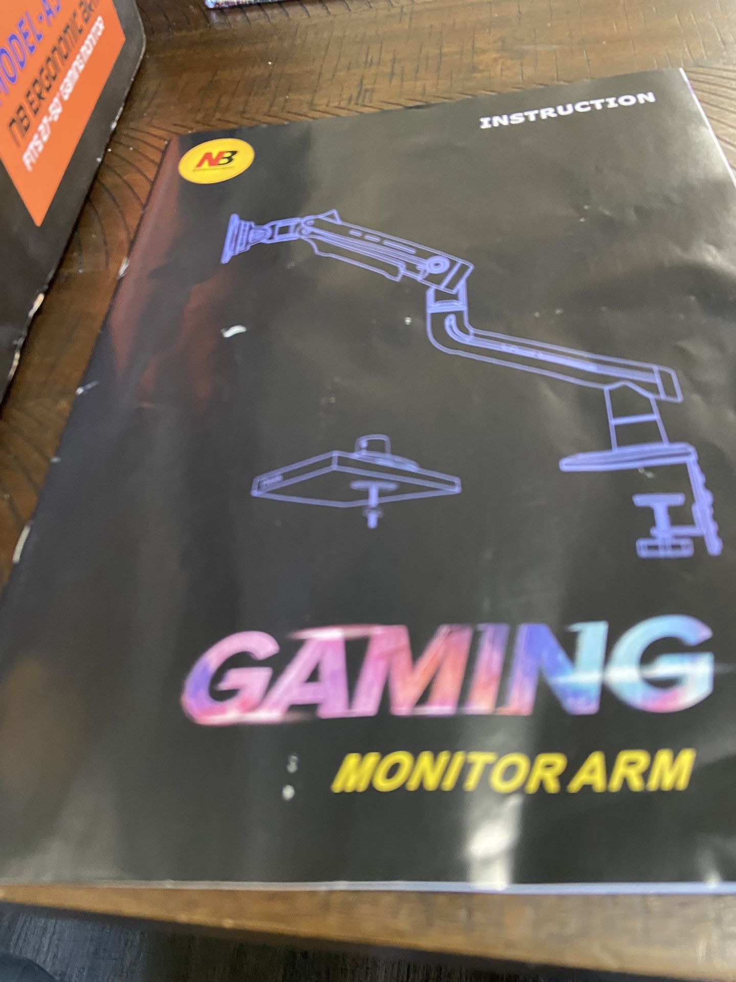 NB Gaming Monitor Arm