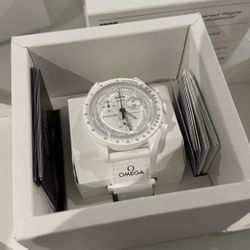 Omega Moonswatch Moonphase White 