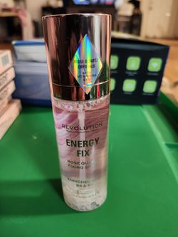 New Face Setting Spray