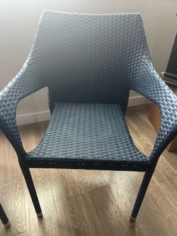 Indoor or outdoor lawn style chairs