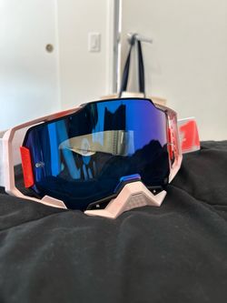 Off roading goggles