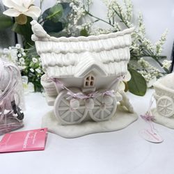 Department 56 Snowbabies Porcelain Lighted Wagon House & Baby Cart Set