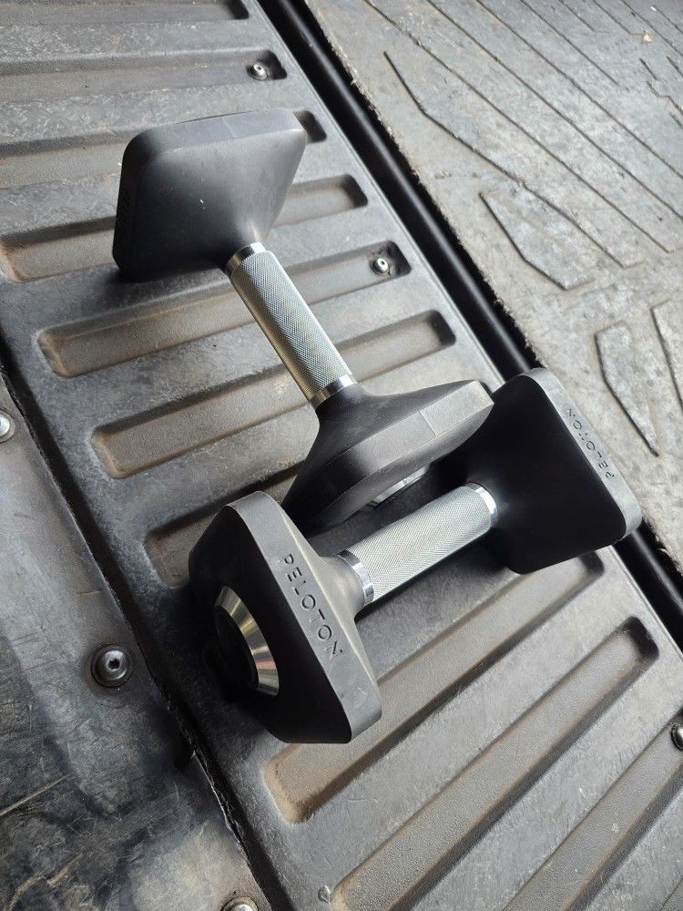 Weight Peloton Dumbbells