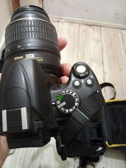Nikon D5000