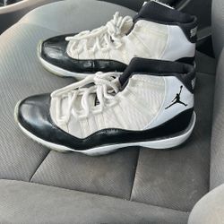 Jordan 11 Concords 