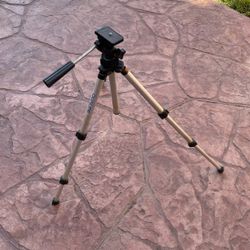 Camera Tri POD