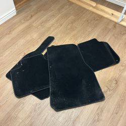 Tesla Model Y Floor Mats 