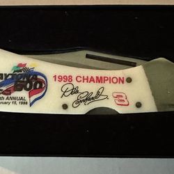 NASCAR Dale Earnhardt Collector’s Knife