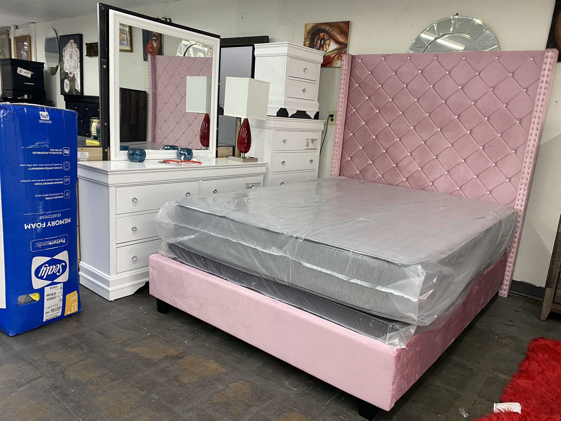 New Queen Bedroom Set For $1499