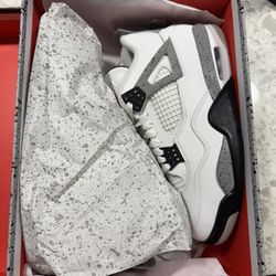 Jordan 4 White Cement Size 8.5