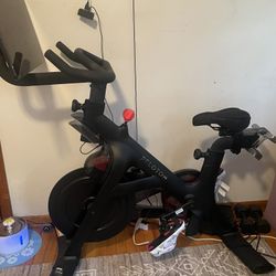 Peloton Plus Bike 