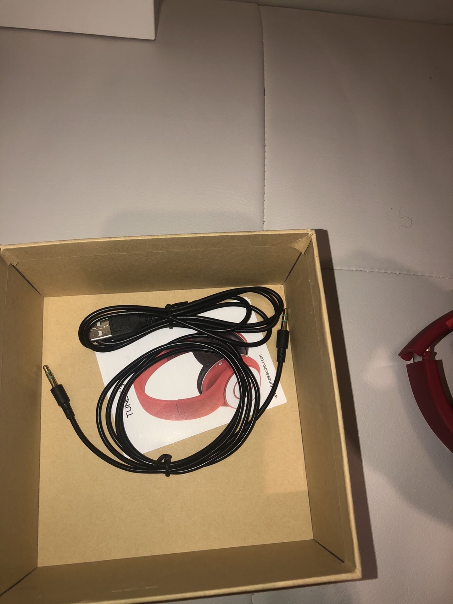 Tunes wireless Bluetooth headphones in red
