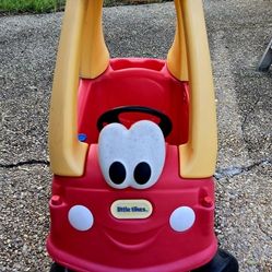 Little Tikes COZY COUPE ~ Kids Car Toddler Riding Toy