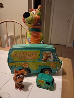 Scooby Doo! Collectibles $30 Dlls.