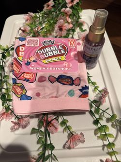 Women Boy Short Size M plus  Body Mist