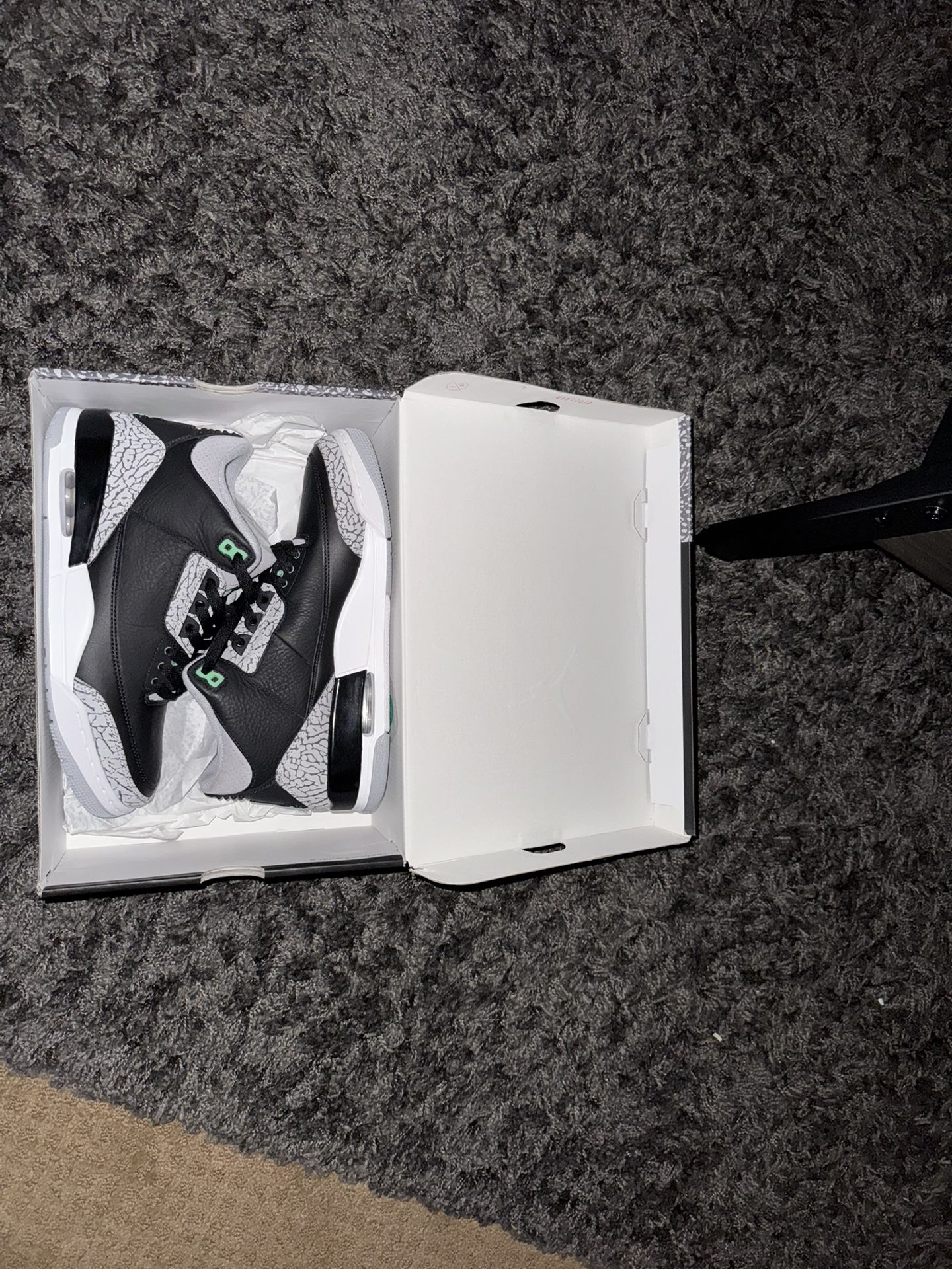 Jordan 3 Retro Green Glow