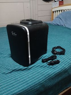 Simple Deluxe Mini Fridge Cooler Warmer