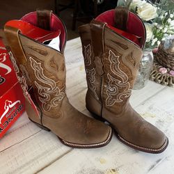 Quincy Women’s Boots