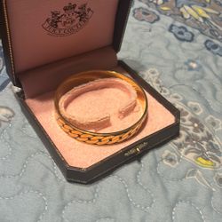 Gold Plated Chain Print Bracelet/Bangle