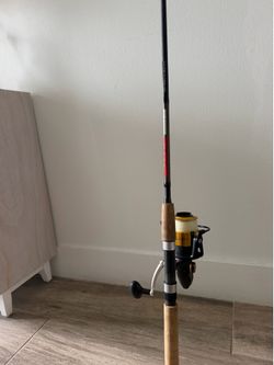 Penn Spinfisher v6500 on 8 foot redbone