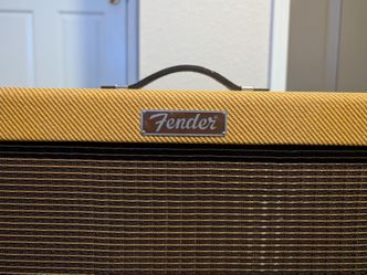 Fender Blues Junior Lacquered Tweed 15-Watt 1x12" Guitar Combo 2016 - Present - Lacquered Tweed