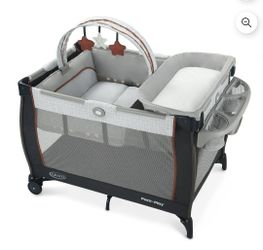 Graco Pack N Play With Bassinet