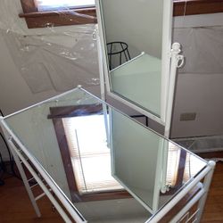White, Mirrored Vanity