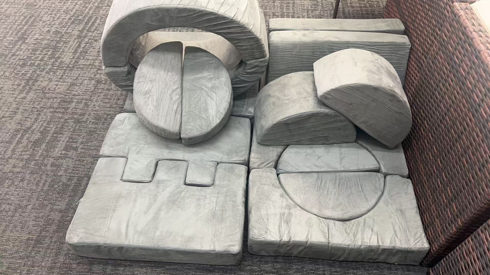 🔥ON SALE🔥16 piece kid play sofa