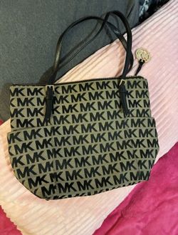 Michael Kors Shoulder Bag 