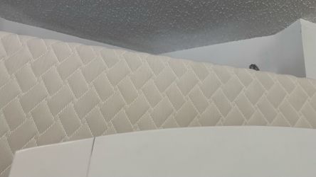 Very comfortable Queen mattress