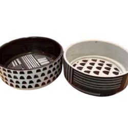 Set Of 2 Printed Ceramic Dog Bowls 