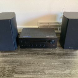 Stereo Receiver And Speakers