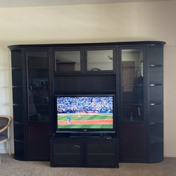 Entertainment canter