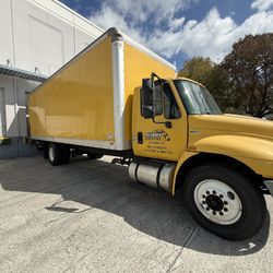 International 2014 Box Truck 26”